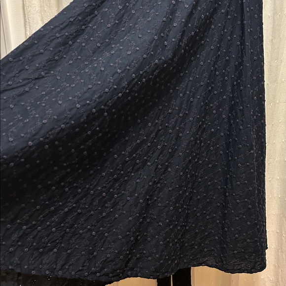 Banana Republic Dress Women’s 6 Navy Eyelet Wrap Cotton Floral Embroidered - Picture 14 of 15
